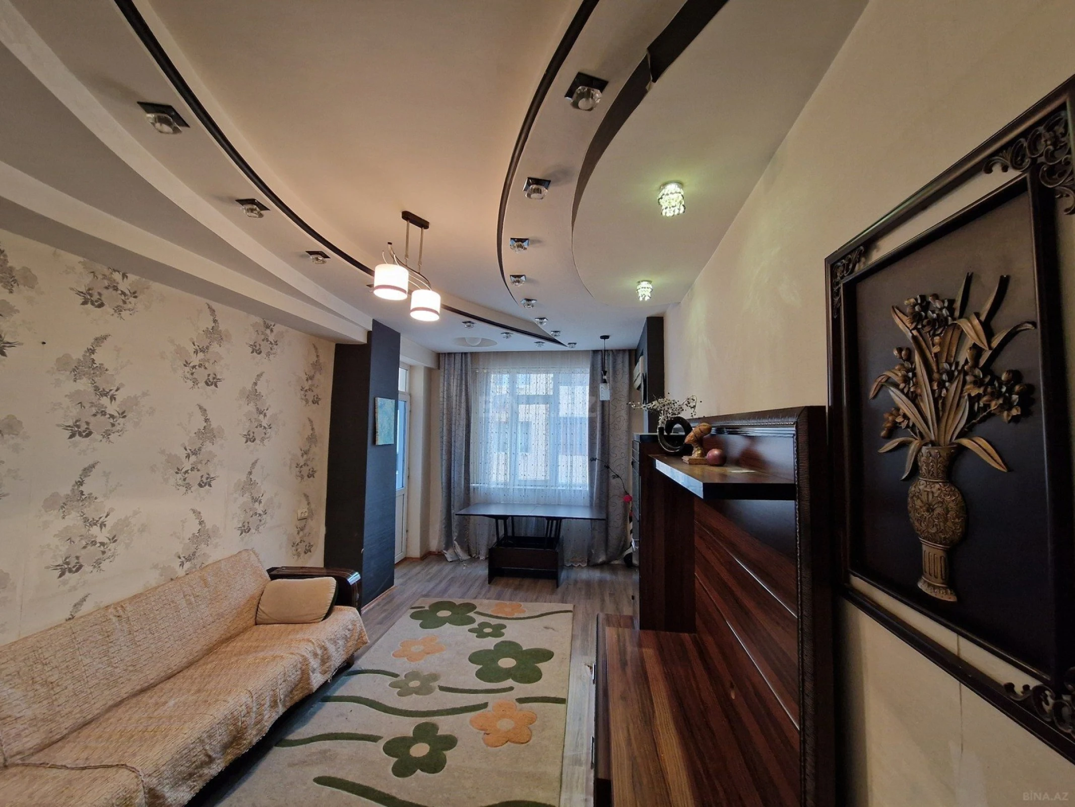 Satılır 3 otaqlı mənzil 83 m²