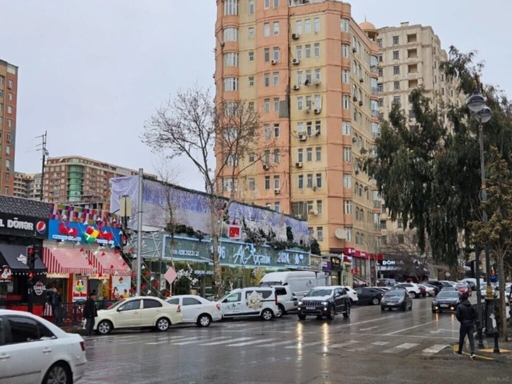 Satılır 3 otaqlı mənzil 109.2 m²