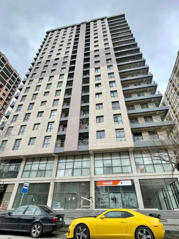 Satılır 3 otaqlı mənzil 109.2 m²