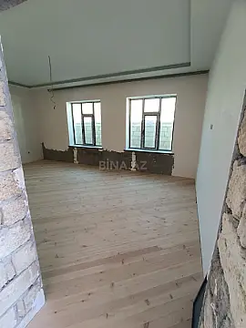 Satılır 6 otaqlı həyət evi 167 m²