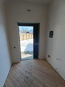 Satılır 6 otaqlı həyət evi 167 m²