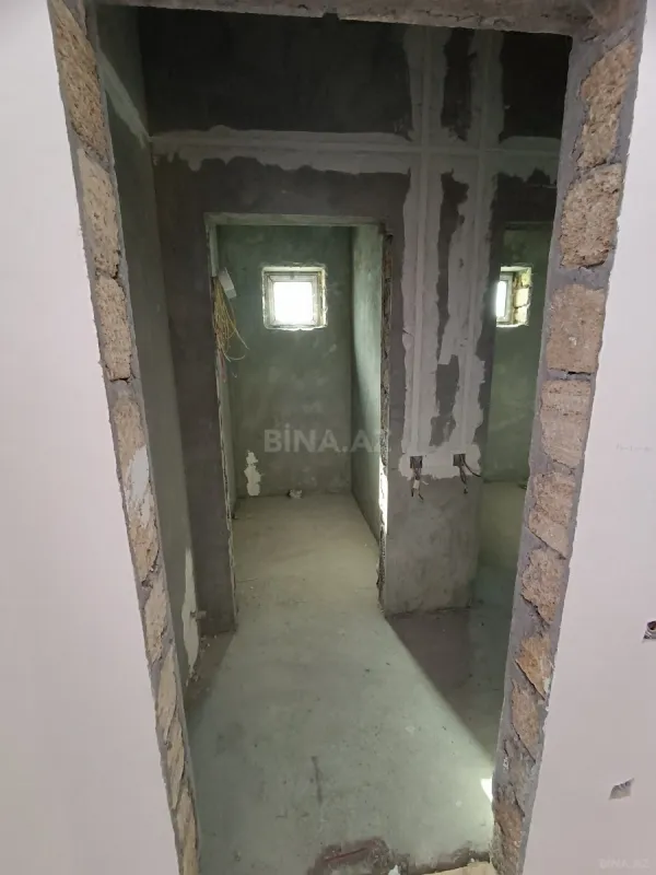 Satılır 6 otaqlı həyət evi 167 m²