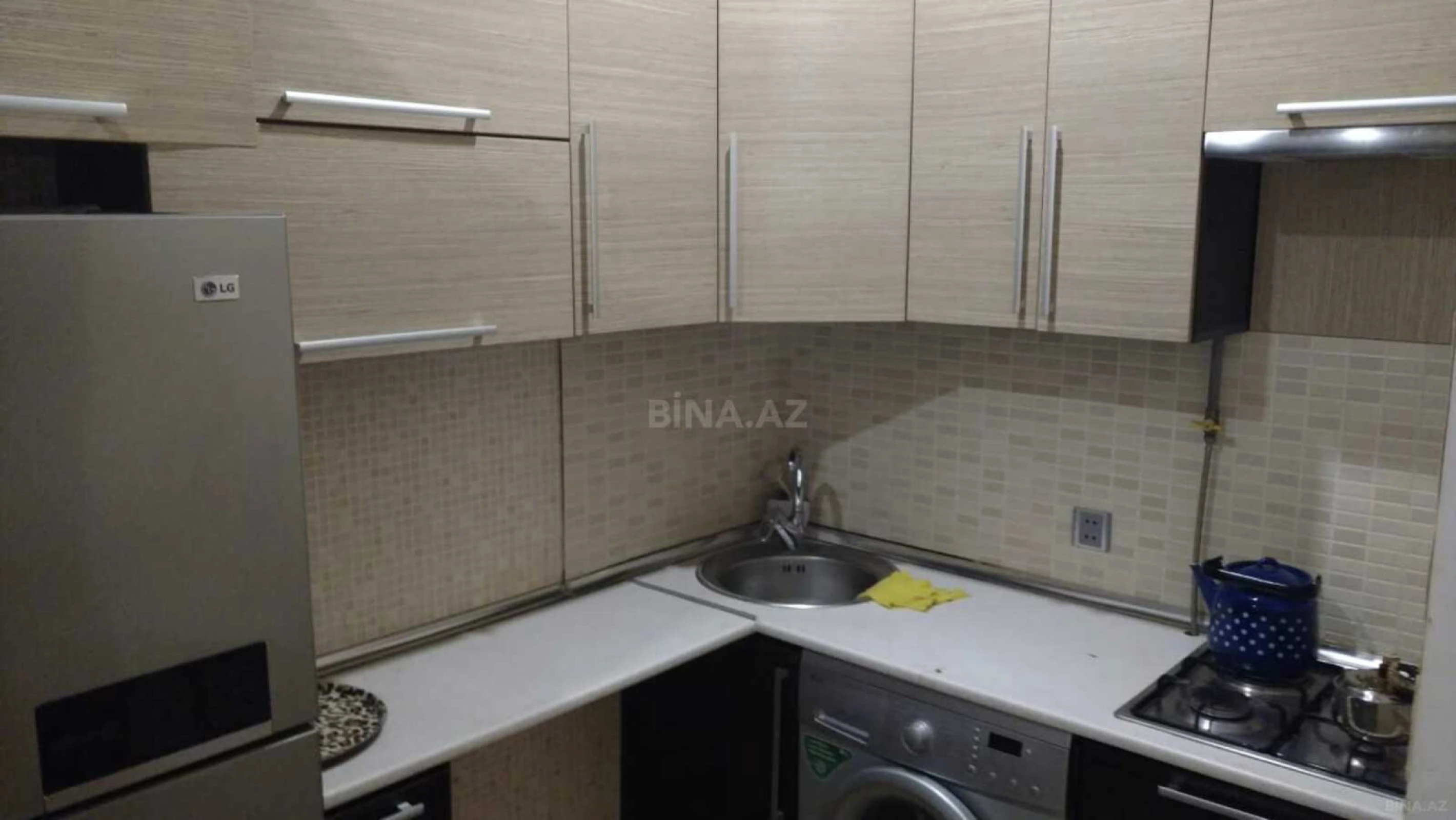 Satılır 2 otaqlı mənzil 70 m²