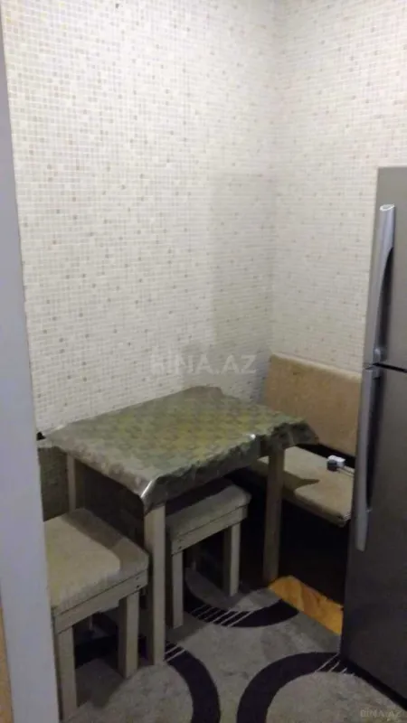 Satılır 2 otaqlı mənzil 70 m²