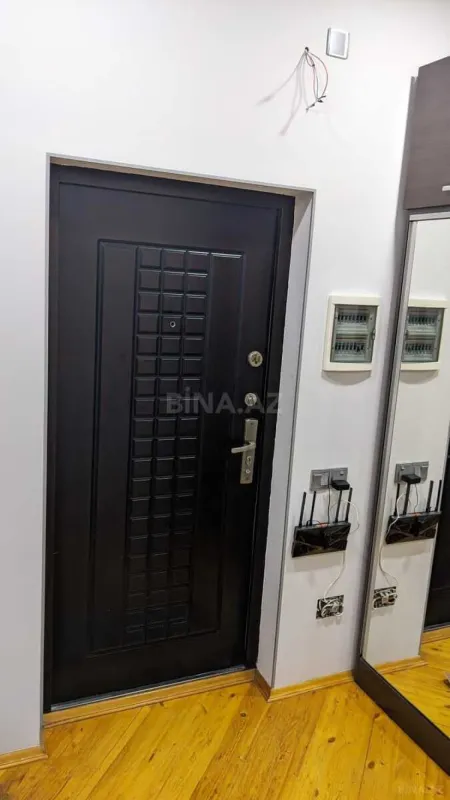 Satılır 2 otaqlı mənzil 70 m²