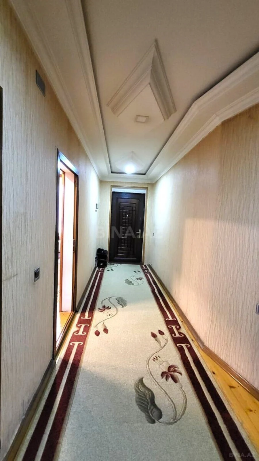 Satılır 7 otaqlı həyət evi 220 m²