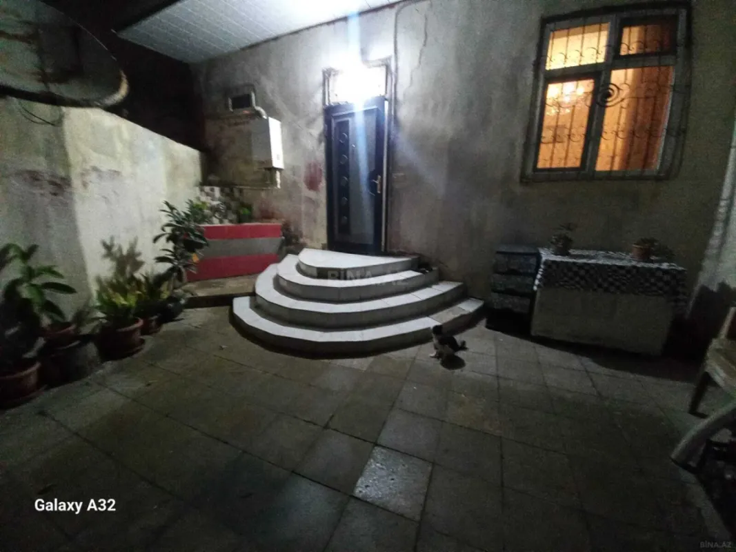 Satılır 4 otaqlı həyət evi 60 m²