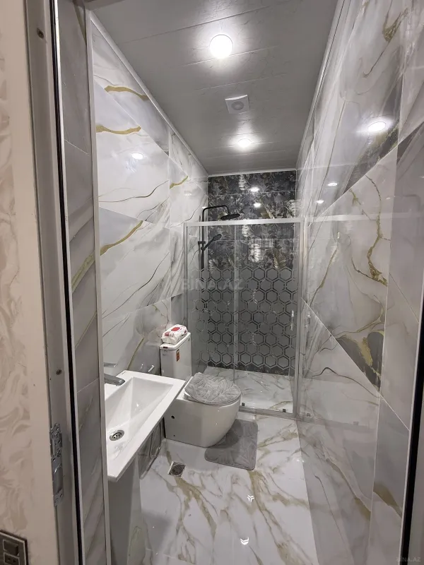 Satılır 3 otaqlı həyət evi 140 m²