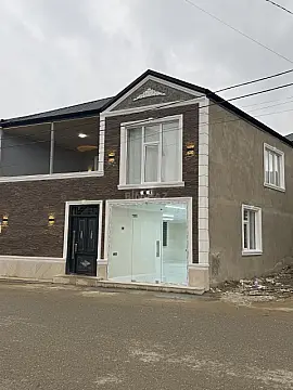 Satılır 3 otaqlı həyət evi 140 m²