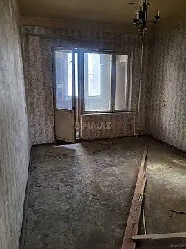 Satılır 4 otaqlı mənzil 105 m²