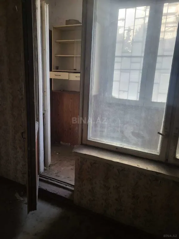 Satılır 4 otaqlı mənzil 105 m²