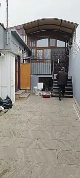 Kirayə verilir 5 otaqlı həyət evi 147 m²