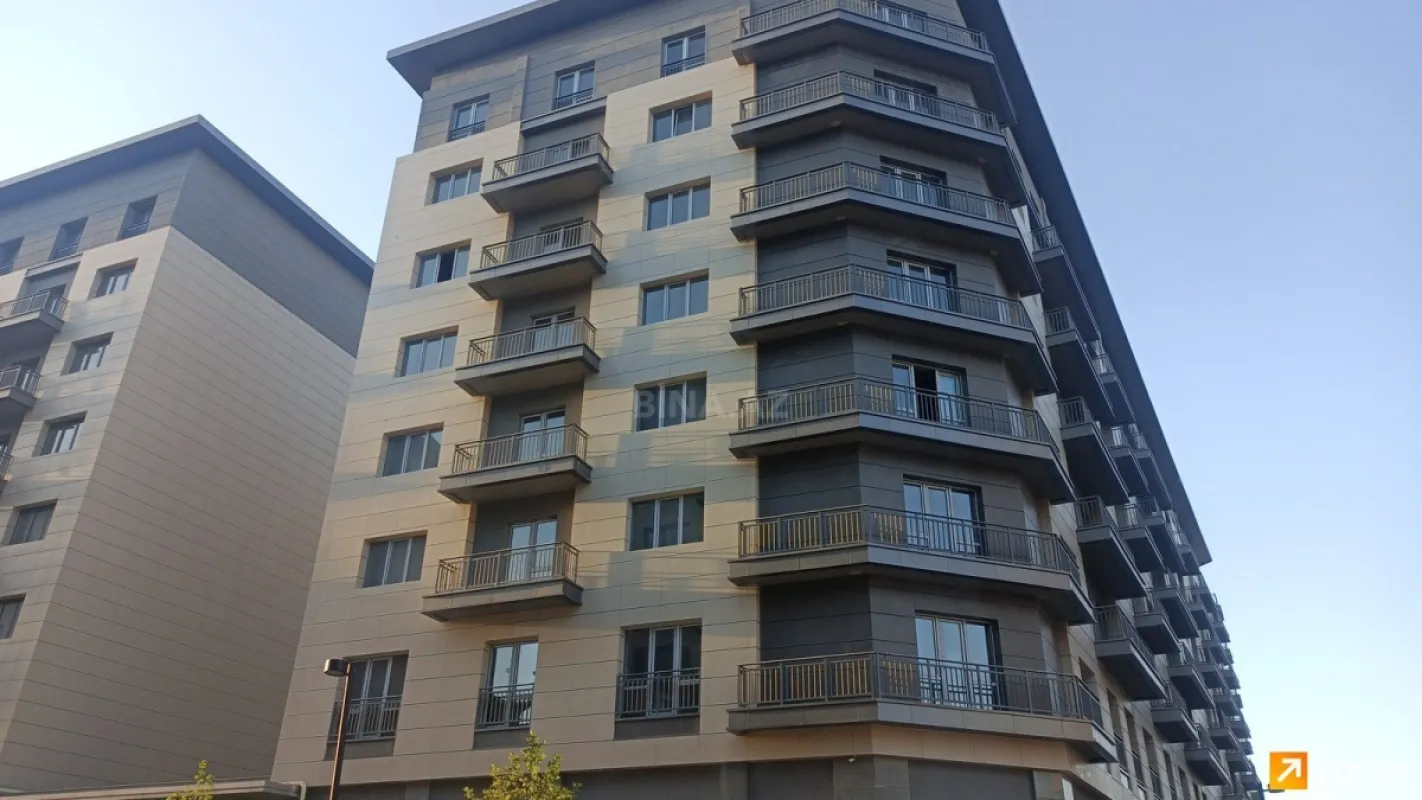 Kirayə verilir 3 otaqlı mənzil 135 m²