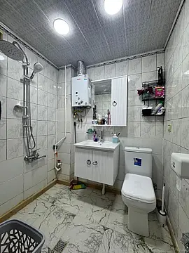 Satılır 2 otaqlı mənzil 47 m²