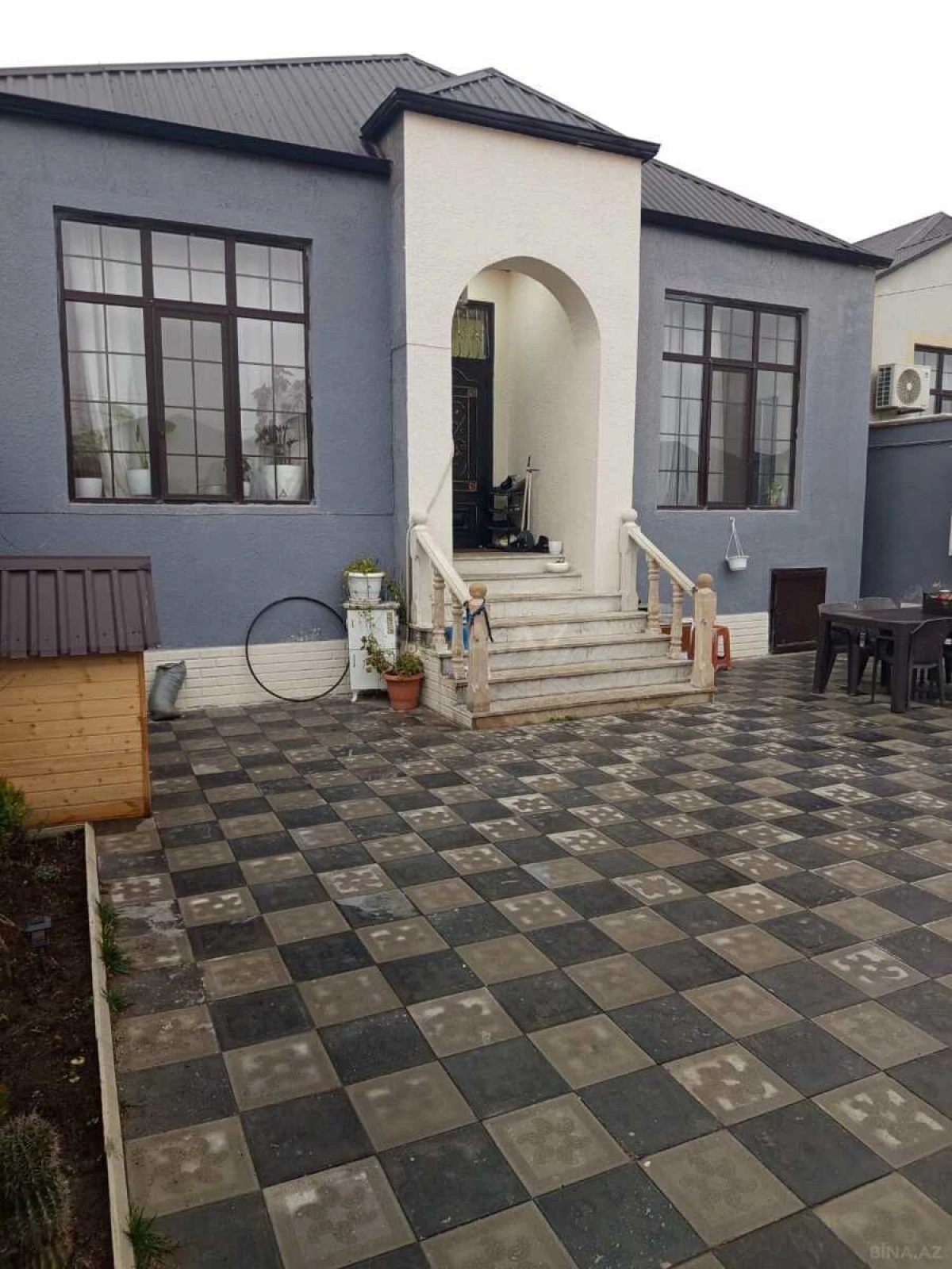 Satılır 4 otaqlı həyət evi 120 m²