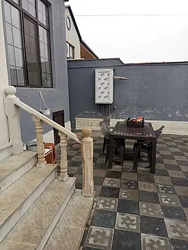 Satılır 4 otaqlı həyət evi 120 m²