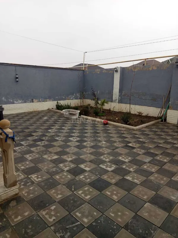 Satılır 4 otaqlı həyət evi 120 m²