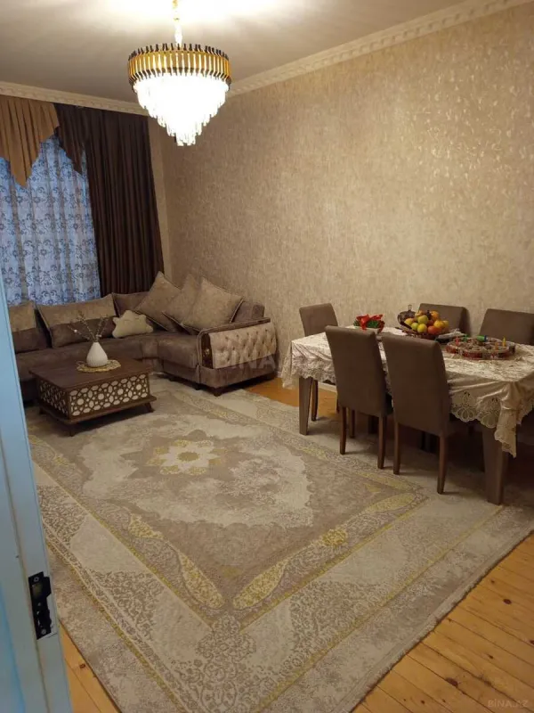 Satılır 4 otaqlı həyət evi 120 m²