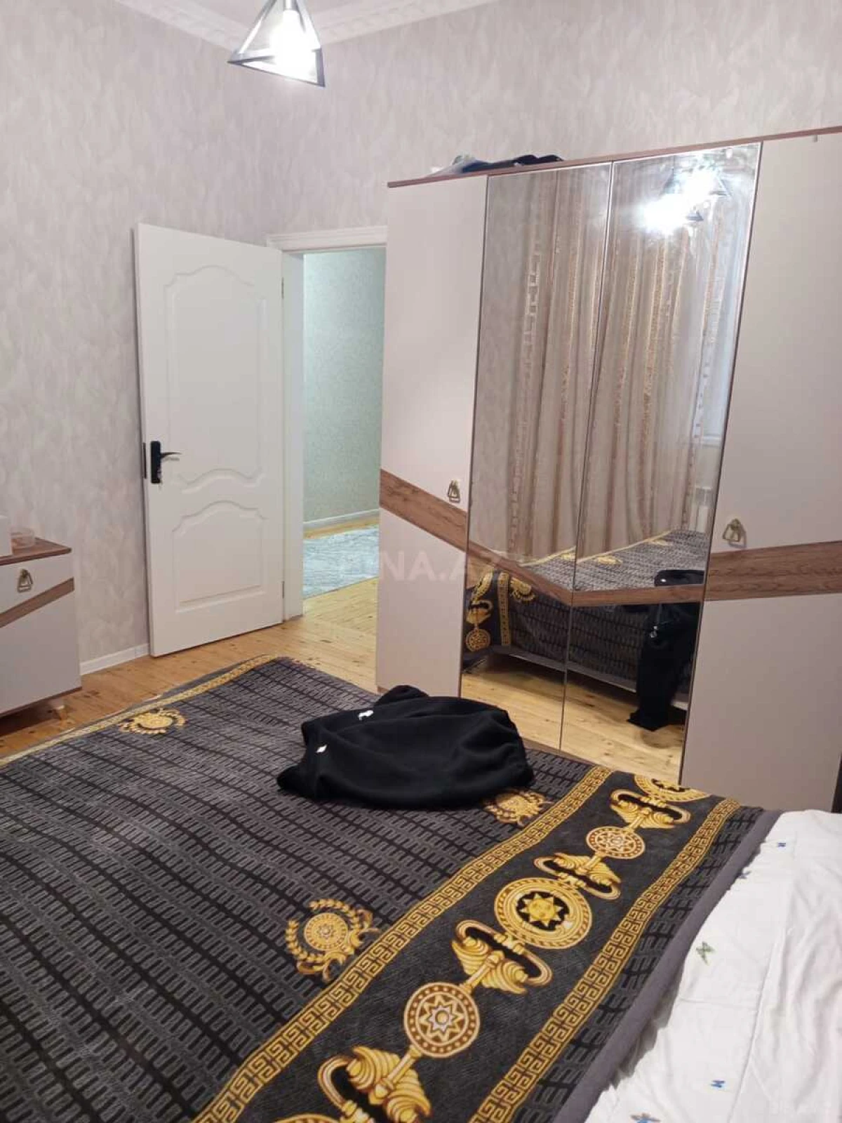 Satılır 4 otaqlı həyət evi 120 m²