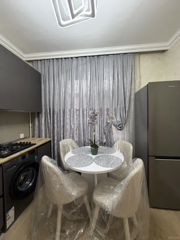 Satılır 2 otaqlı mənzil 65 m²