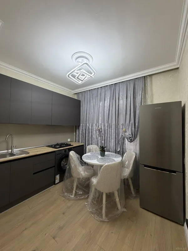 Satılır 2 otaqlı mənzil 65 m²