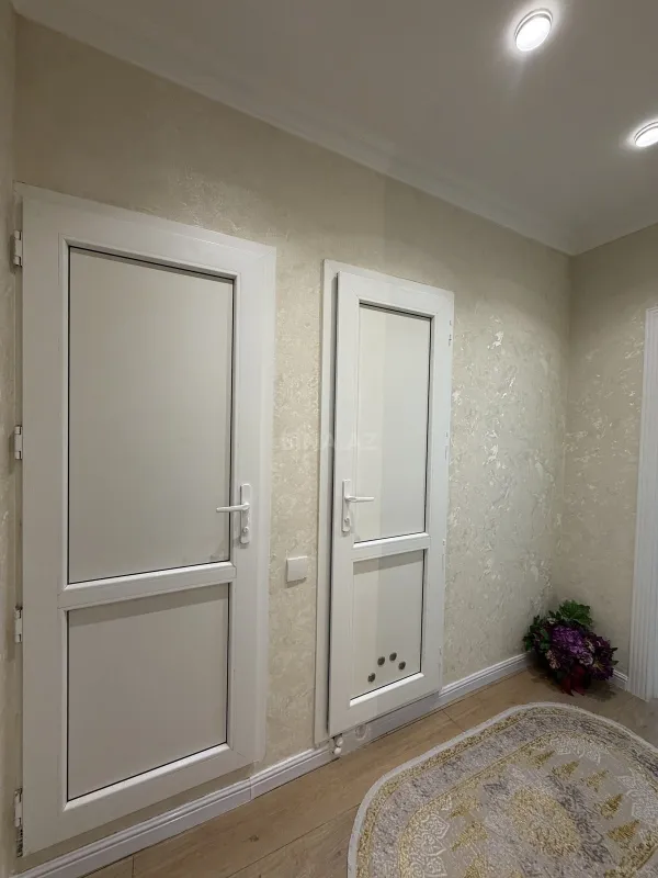 Satılır 2 otaqlı mənzil 65 m²