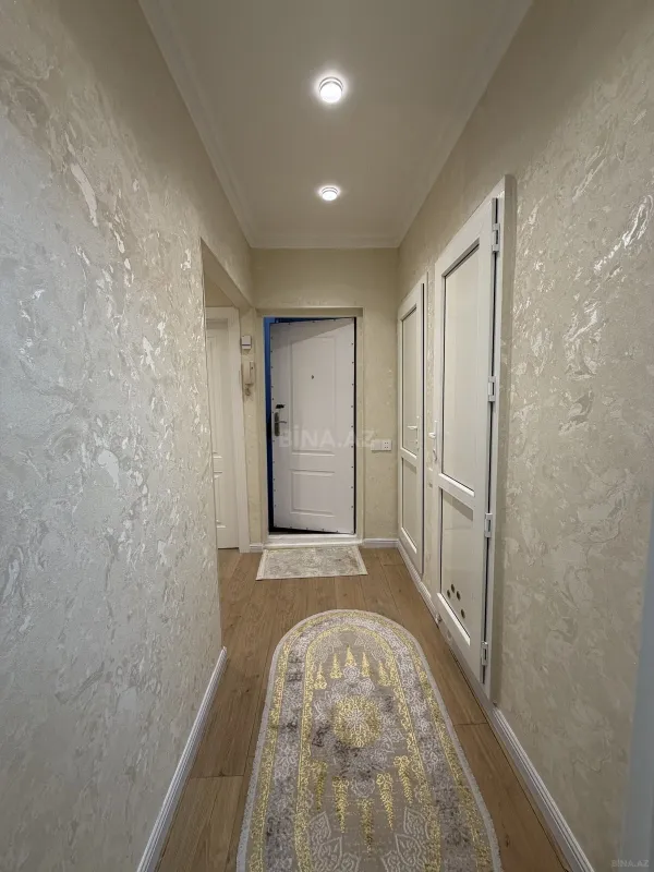 Satılır 2 otaqlı mənzil 65 m²