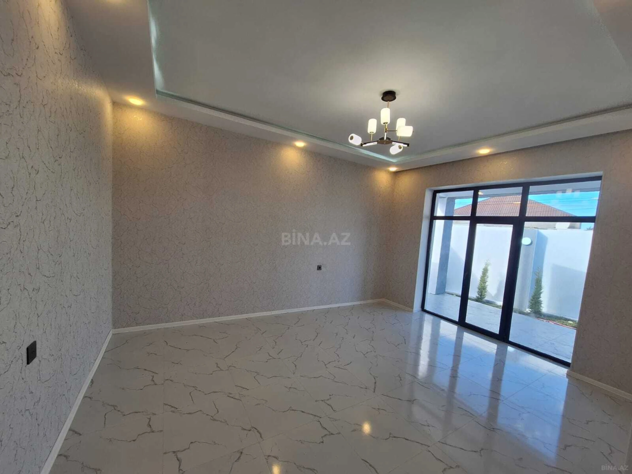 Satılır 4 otaqlı həyət evi 130 m²