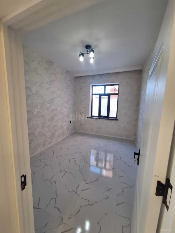 Satılır 4 otaqlı həyət evi 130 m²