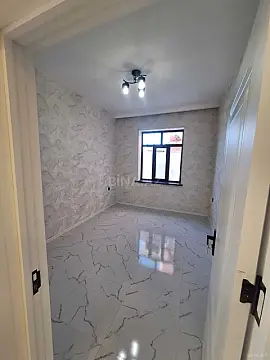 Satılır 4 otaqlı həyət evi 130 m²