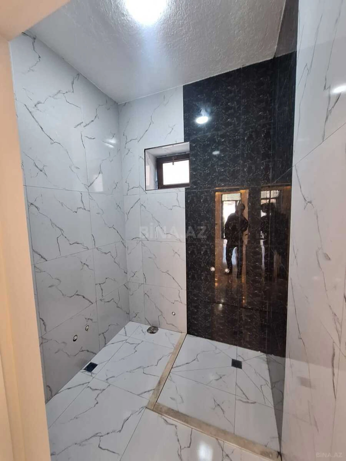 Satılır 4 otaqlı həyət evi 130 m²