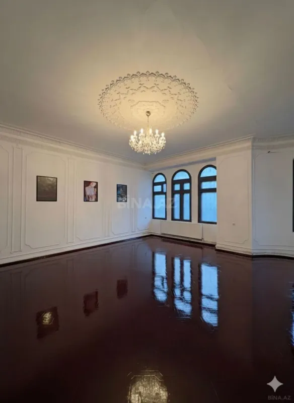 Kirayə verilir 4 otaqlı ofis 160 m²