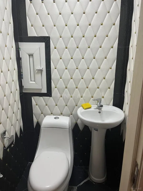 Satılır 3 otaqlı mənzil 126 m²