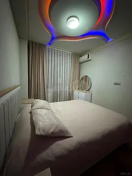 Kirayə verilir 3 otaqlı mənzil 118 m²