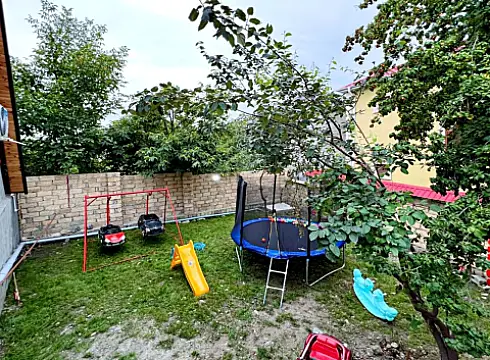 Satılır 4 otaqlı həyət evi 150 m²