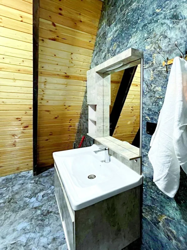 Satılır 4 otaqlı həyət evi 150 m²