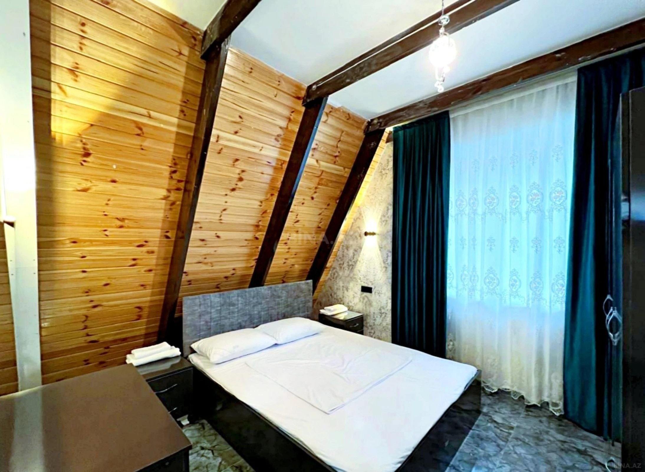 Satılır 4 otaqlı həyət evi 150 m²