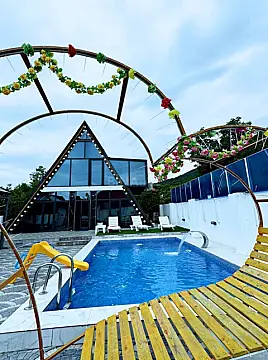 Satılır 4 otaqlı həyət evi 150 m²