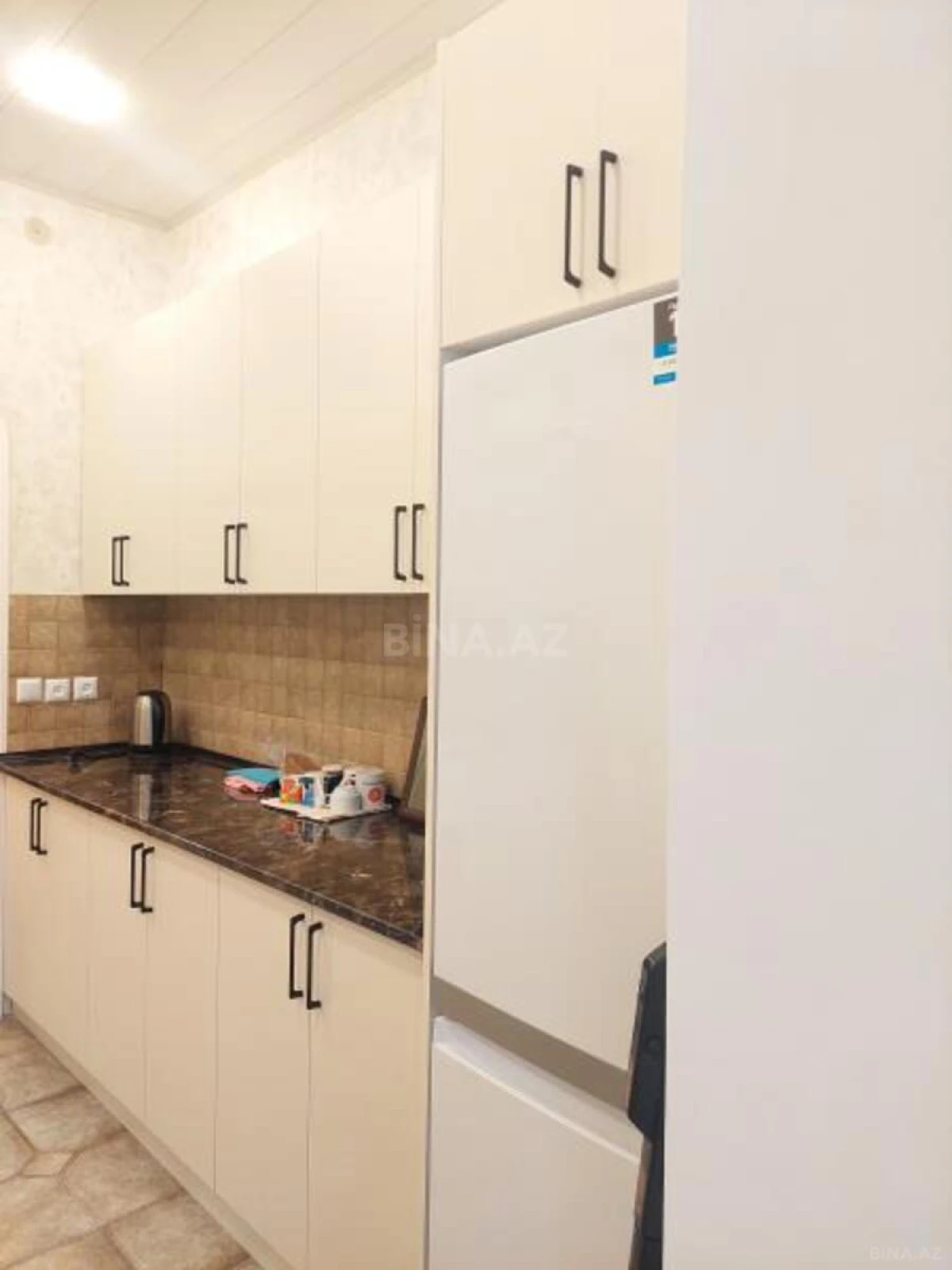 Kirayə verilir 2 otaqlı mənzil 65 m²