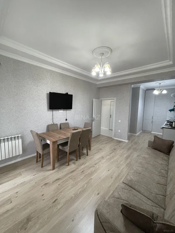 Kirayə verilir 2 otaqlı mənzil 75 m²