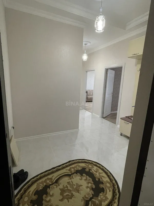 Kirayə verilir 2 otaqlı mənzil 75 m²