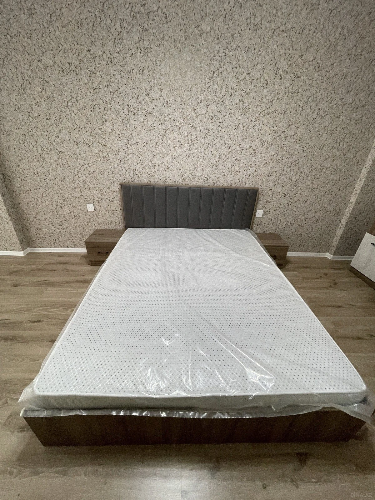 Kirayə verilir 2 otaqlı mənzil 75 m²