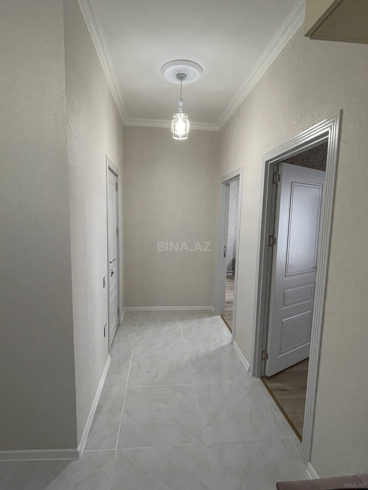Kirayə verilir 2 otaqlı mənzil 75 m²