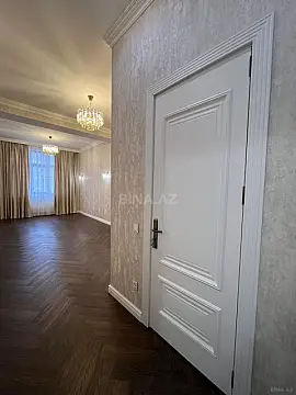 Satılır 3 otaqlı mənzil 116 m²