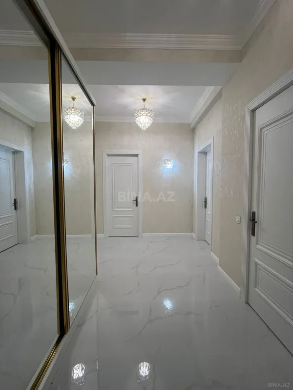 Satılır 3 otaqlı mənzil 116 m²