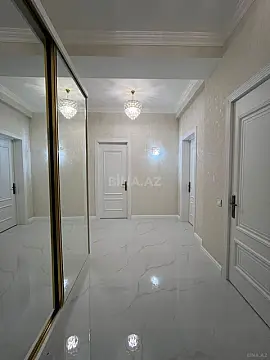 Satılır 3 otaqlı mənzil 116 m²