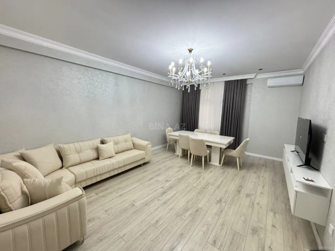 Kirayə verilir 3 otaqlı mənzil 150 m²