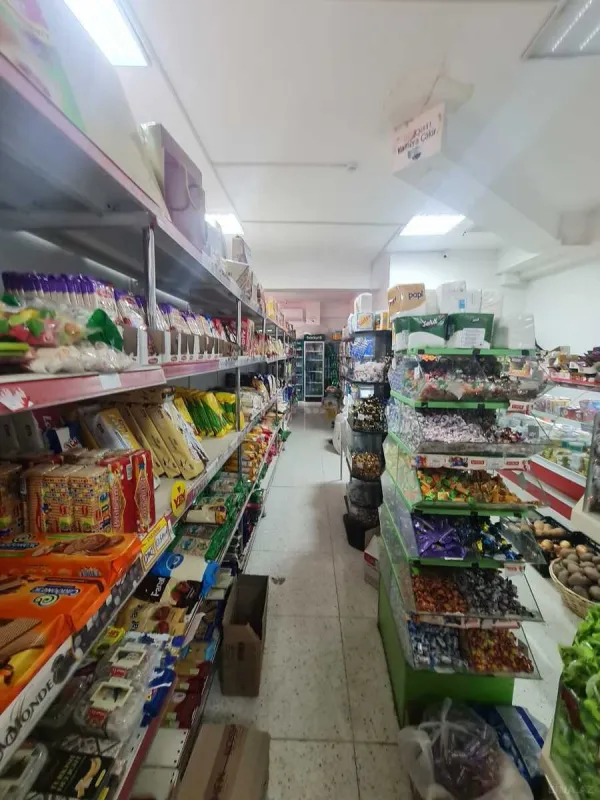 Satılır obyekt 115 m²