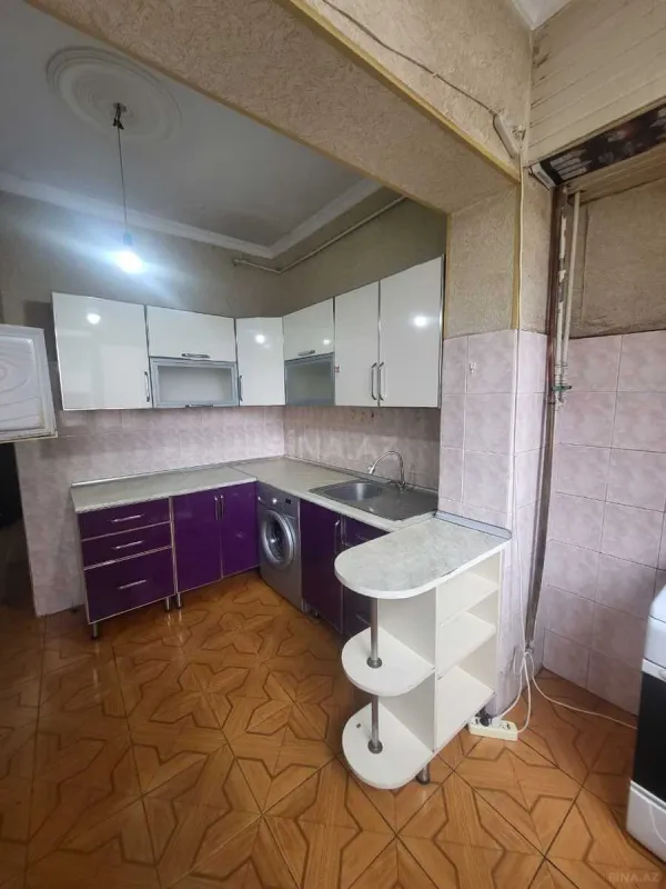 Kirayə verilir 4 otaqlı mənzil 110 m²