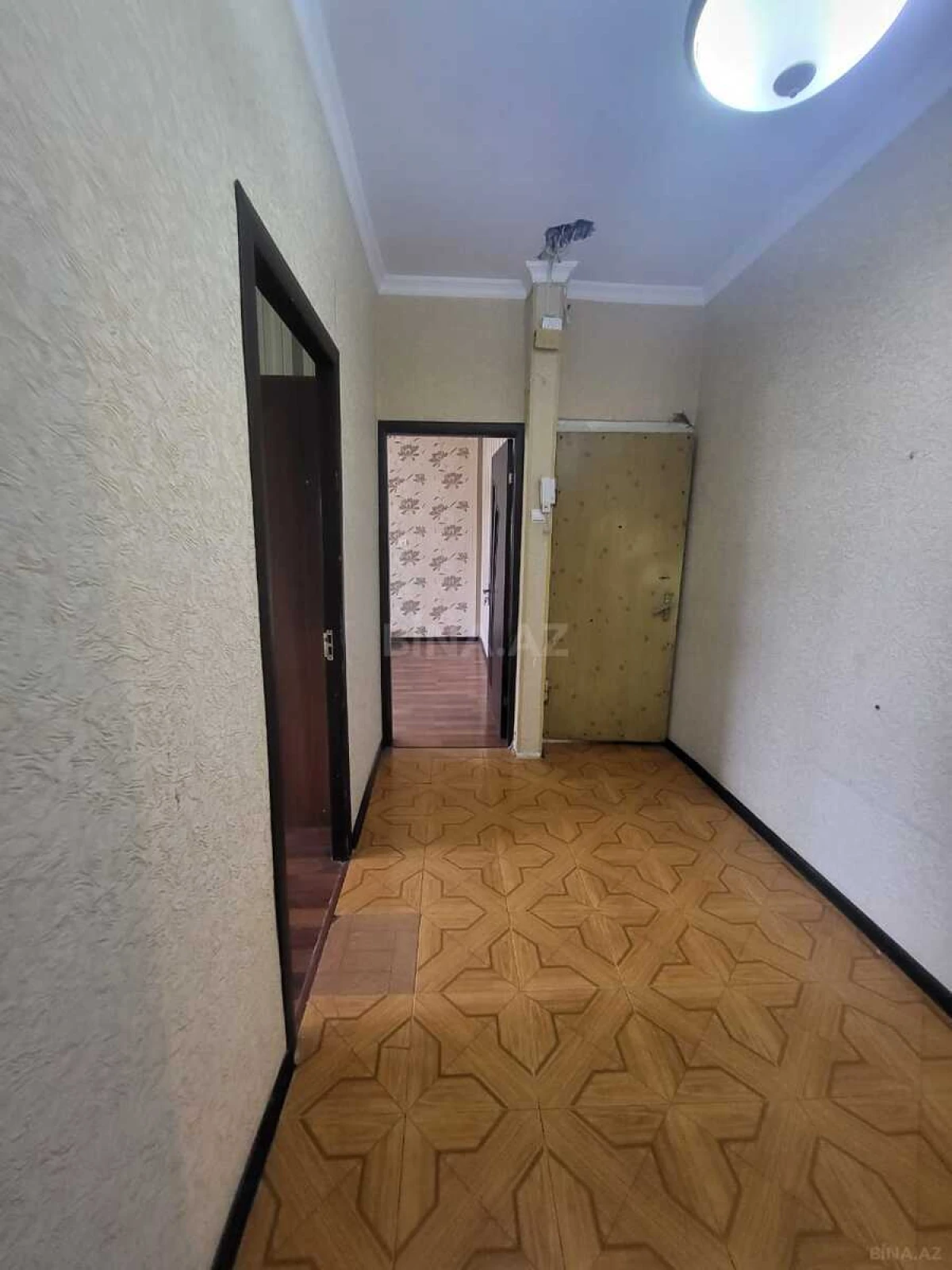 Kirayə verilir 4 otaqlı mənzil 110 m²